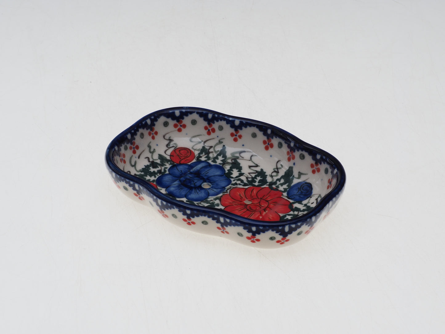8-65 Mydelniczka H=3.5cm, 13x10cm