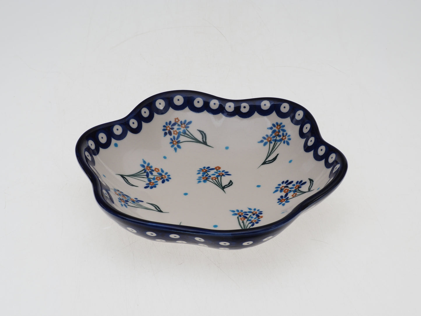 3-20 Miska falowana H=5cm, Ø20cm, vol.0,5L