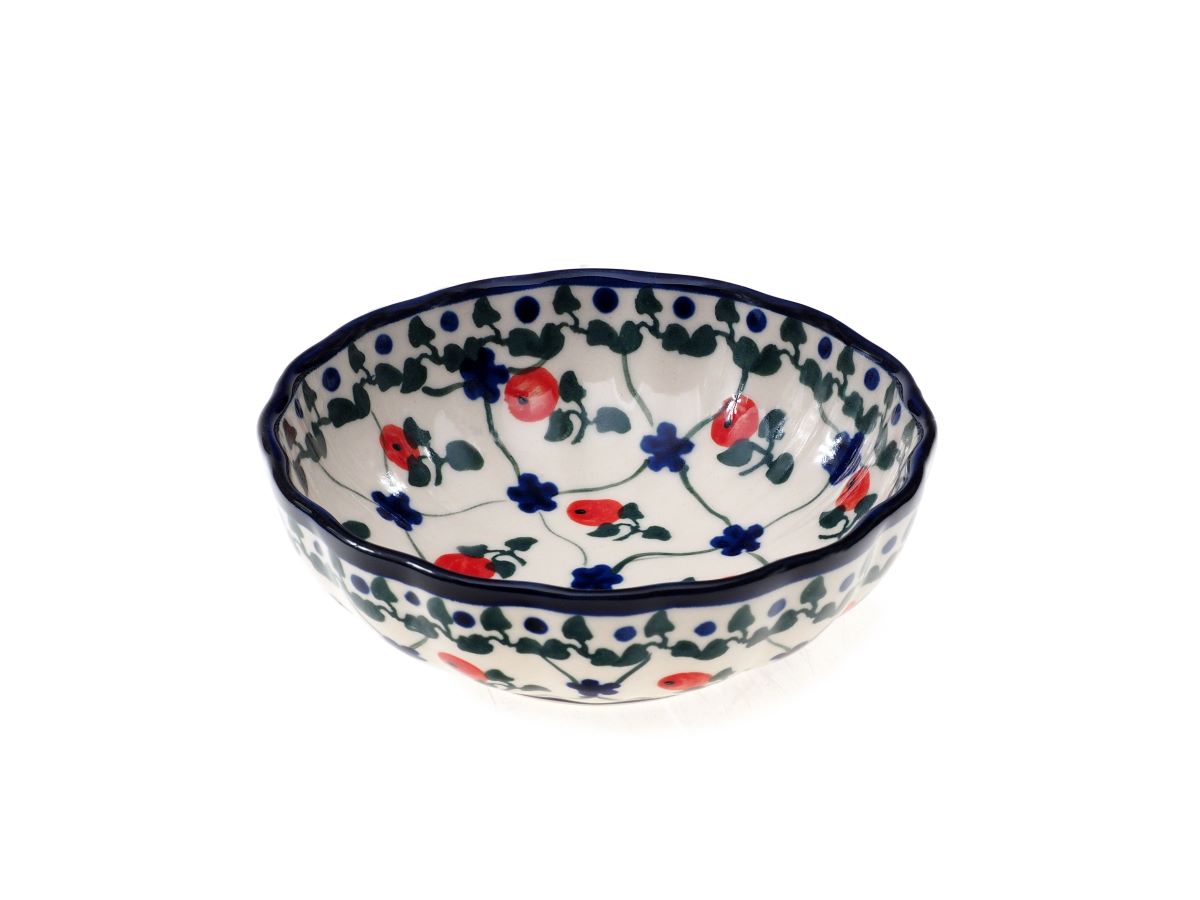 3-06 Wavy bowl H=4cm, Ø12.5cm, volume 0.2L