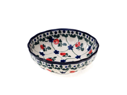 3-06 Wavy bowl H=4cm, Ø12.5cm, volume 0.2L