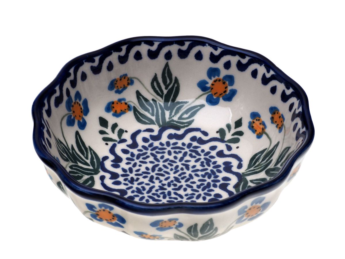 3-06 Wavy bowl H=4cm, Ø12.5cm, volume 0.2L