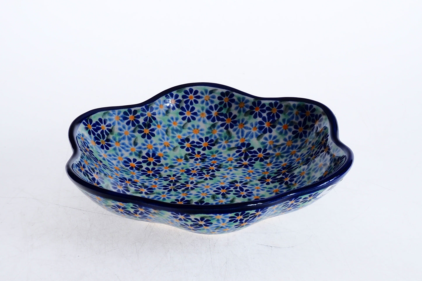 3-20 Miska falowana H=5cm, Ø20cm, vol.0,5L