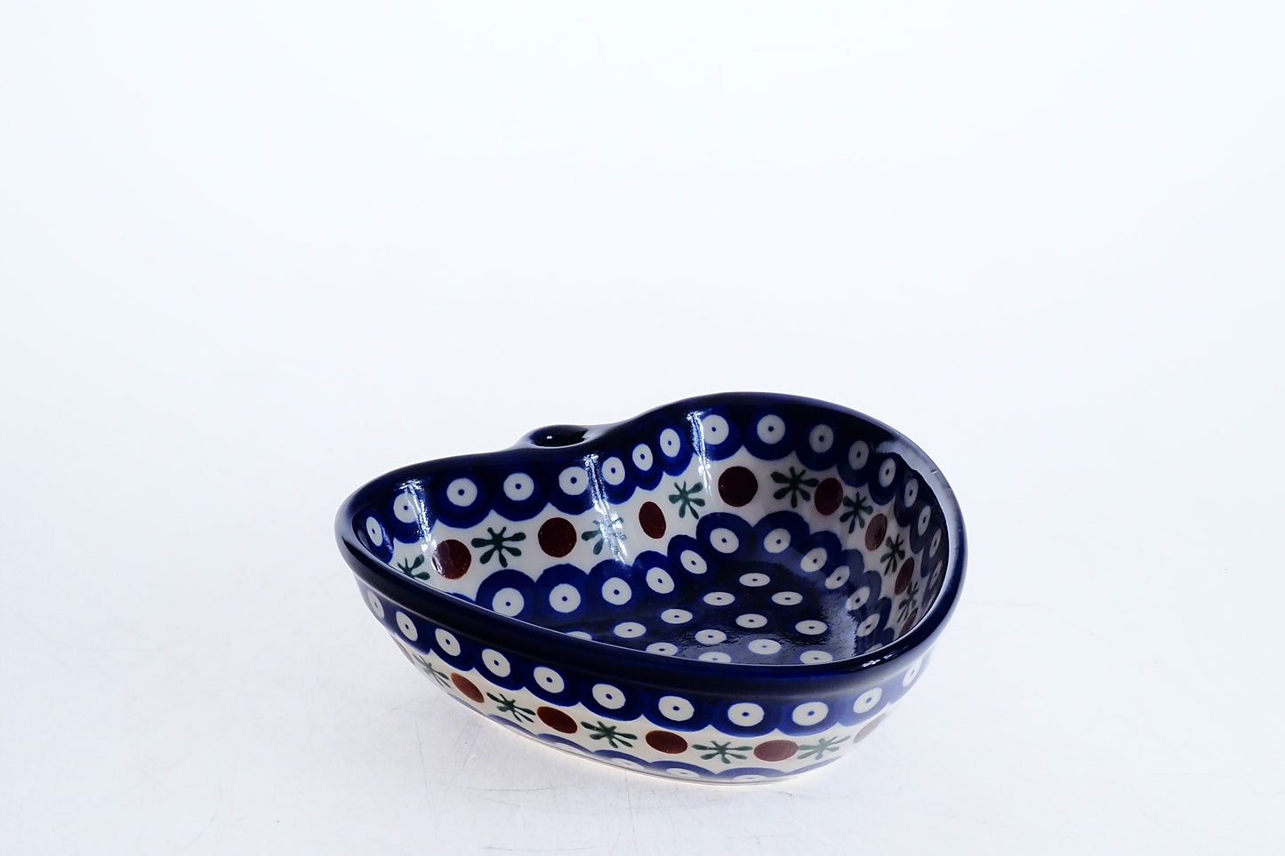 8-34 Serce miska H=4.5cm, 16.5x16cm
