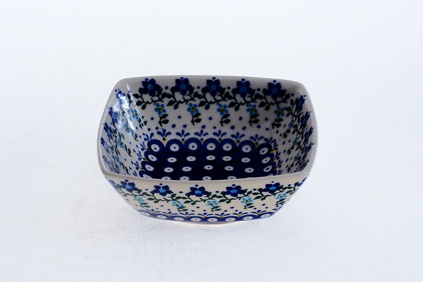 3-59 Miska kwadratowa H=4,8cm, 13x13cm