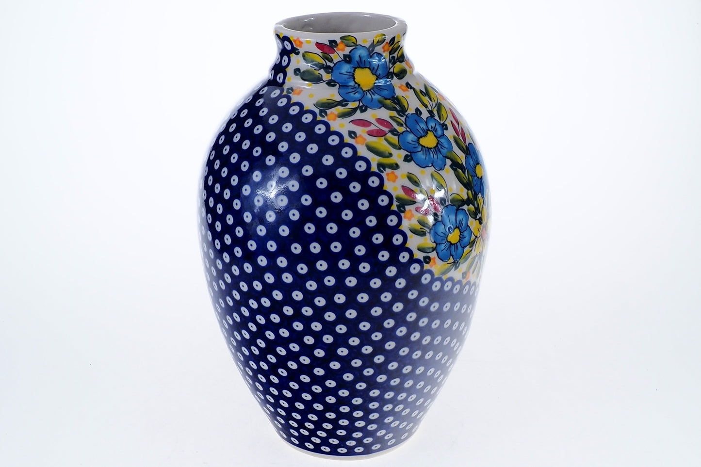 10-15 Wazon H=26cm, vol. 2,5L